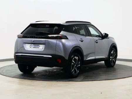 2023 Peugeot 2008 - view 3