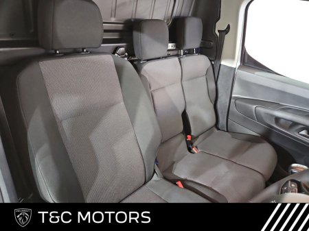 2024 Peugeot Partner - thumbnail 16