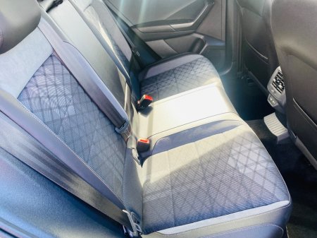 2022 Volkswagen T-Roc - thumbnail 21