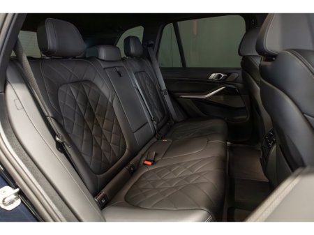 2024 BMW X5 xDrive45e M Sport €89,950 thumbnail