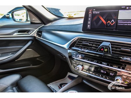 2022 BMW 5 Series - thumbnail 19