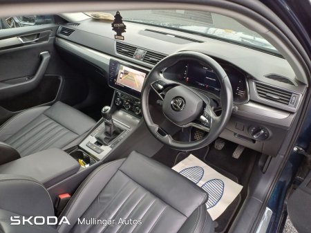 2023 Skoda Superb - thumbnail 7