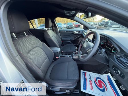 2025 Ford Focus St-line 1.0T 125Ps **Warranty January 2030** €29,950 thumbnail