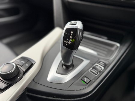 2014 BMW 4 Series - thumbnail 18