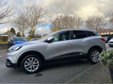 2018 Renault Kadjar Dynamique-Edition - Diesel + Low Mileage - Top Trade-Ins & Great Finance Deals - Assured Dealer Warranty - €12,950 thumbnail