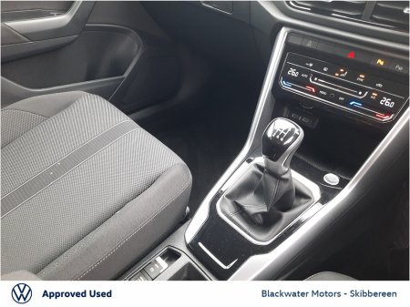 2026 Volkswagen T-Roc - thumbnail 16