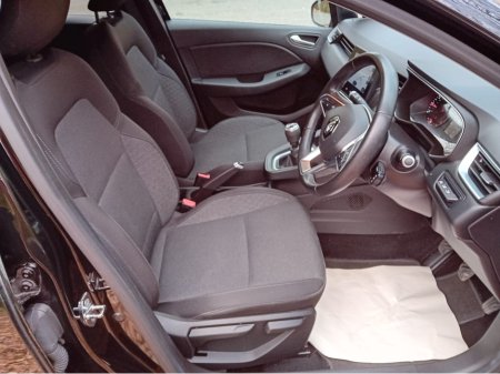 2021 Renault Clio - thumbnail 12