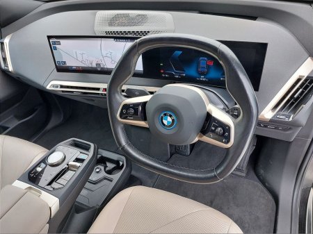 2023 BMW iX xDrive40 M Sport Edition €46,995 thumbnail