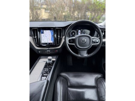 2020 Volvo XC60 - thumbnail 17