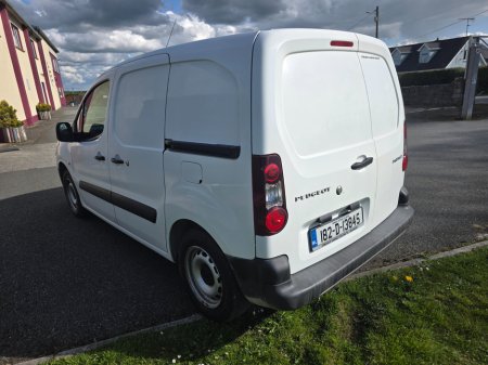 2018 Peugeot Partner - photo 6