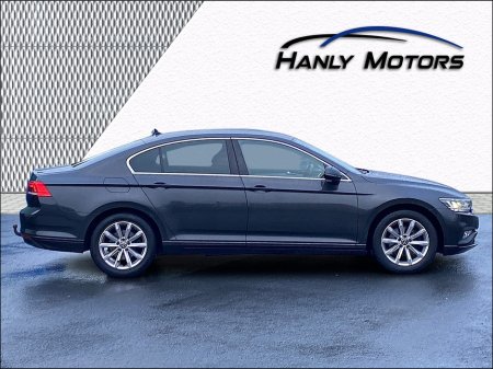 2022 Volkswagen Passat BUSINESS 2.0 TDI MANUAL 6SPEED FWD 150 4DR €25,995 thumbnail