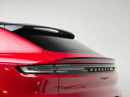 2024 Porsche Cayenne - thumbnail 11