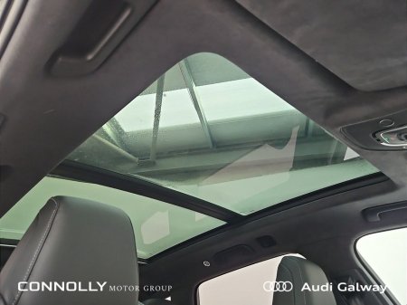 2026 Audi Q7 S-LINE TFSI E-HYBRID QUATTRO €112,950 thumbnail