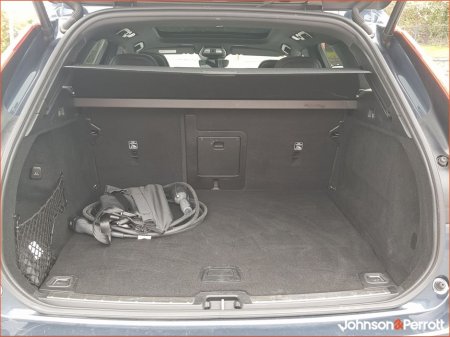 2024 Volvo XC60 - thumbnail 14