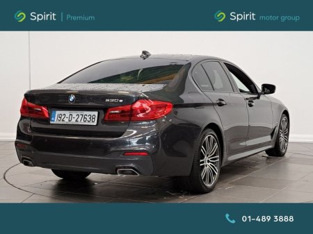 2019 BMW 5 Series - thumbnail 12