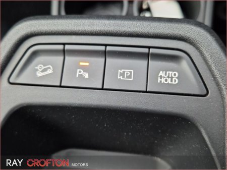 2025 Kia EV4 EV4 5 HB GT LINE LR 5DR AUTO €49,950 thumbnail