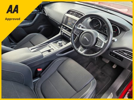 2018 Jaguar F-Pace - thumbnail 12