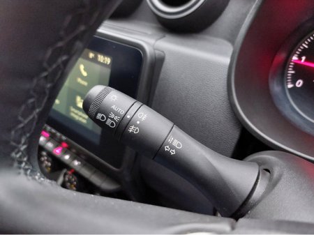 2023 Dacia Duster EXPRESSION BLUE DCI 115 4X2 NB €18,995 thumbnail