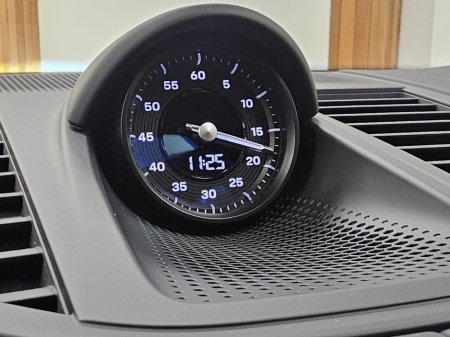 2025 Porsche Panamera SIMPLY STUNNING ! €139,950 thumbnail