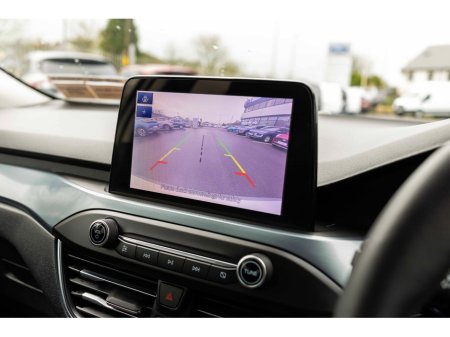 2020 Ford Focus - thumbnail 11