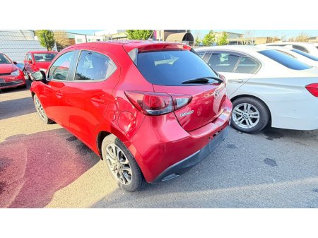 2015 Mazda Demio - thumbnail 4