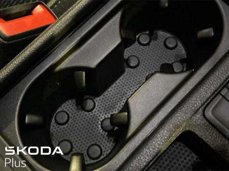 2022 Skoda Octavia Ambition 1.0TSI 110bhp €24,950 thumbnail