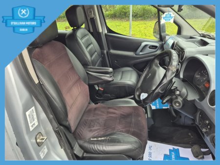 2012 Peugeot Partner - thumbnail 14