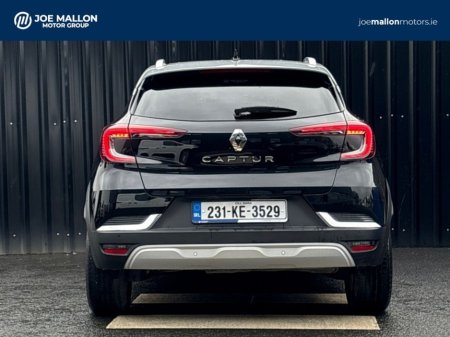 2023 Renault Captur TCe 90 Techno thumbnail