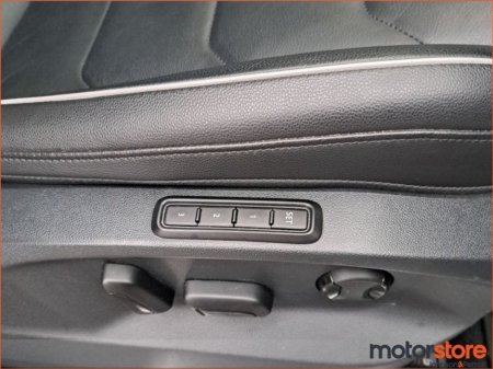 2020 Volkswagen Tiguan 2.0 TDI 150HP Highline DIESEL / HUGE SPEC* €30,900 thumbnail