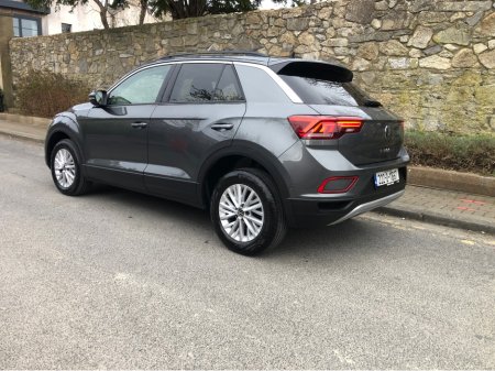 2022 Volkswagen T-Roc - thumbnail 6