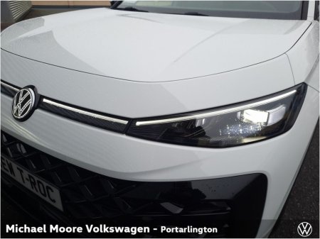 2026 Volkswagen T-Roc NEW R-LINE 1.5eTSI mHEV 150HP AUTO €52,620 thumbnail