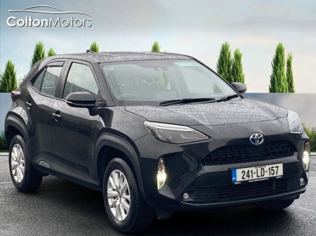2024 Toyota Yaris Cross 1.5 Hybrid Luna
