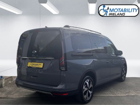 2025 Ford Tourneo Connect Active Wheelchair Accessible €45,995
