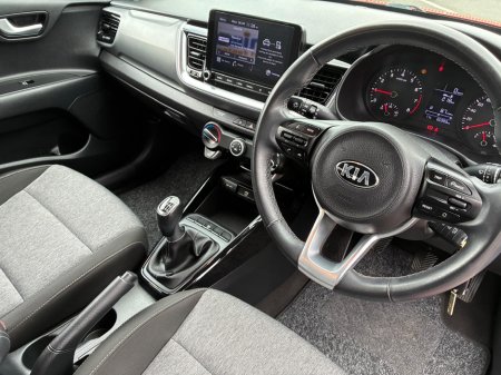 2021 Kia Stonic - thumbnail 4