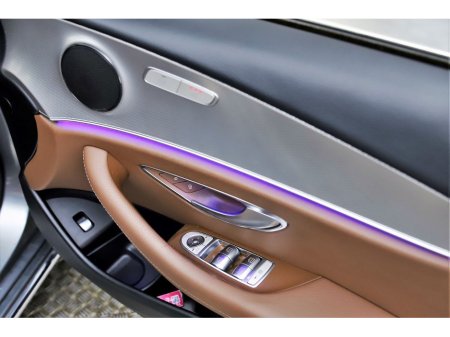 2018 Mercedes-Benz E Class - thumbnail 26