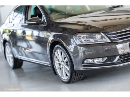 2014 Volkswagen Passat HIGHLINE 1.6 TDI MANUAL 6SPEED FWD BLUEMOTION 105HP 4DR €7,950 thumbnail