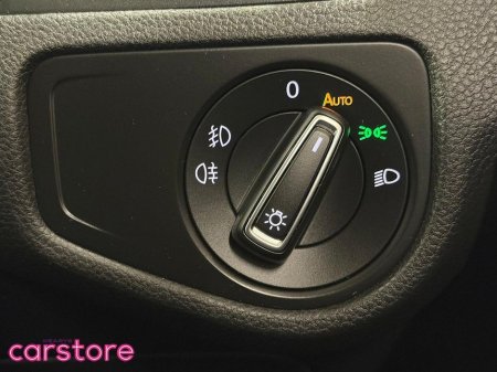 2019 Volkswagen Golf - thumbnail 16