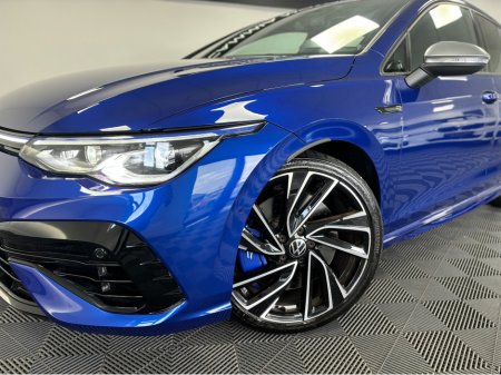 2023 Volkswagen Golf VOLKSWAGEN GOLF R MK8 DSG 320BHP*LAPIS BLUE*HEATED R BUCKET SEATS*HEADS UP DISPLAY*BLIND SPOT ASSIST*ADAPTIVE CRUISE CONTROL*HEATED STEERING WHEEL*KEYLESS ENTRY & START*REVERSE CAMERA*DRIVE MODES* €61,950