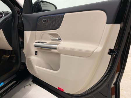 2026 Mercedes-Benz EQA - thumbnail 22