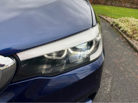 2017 BMW 5 Series - thumbnail 5