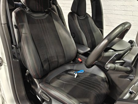 2019 Peugeot 308 - thumbnail 15