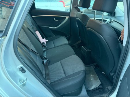 2012 Hyundai i30 1.4 CLASSIC 5DR ELITE 4DR €6,490 thumbnail