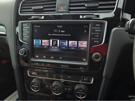 2014 Volkswagen Golf - thumbnail 17