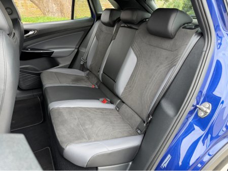 2023 Volkswagen ID.4 - thumbnail 23