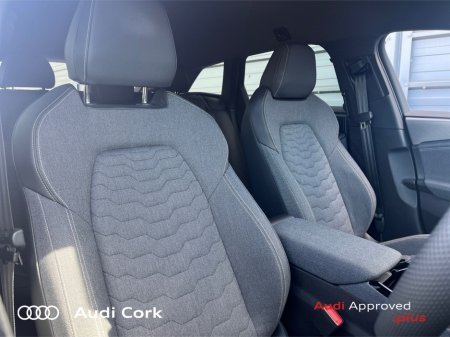 2025 Audi A6 Avant e-tron AVANT E-TRON PERFORMANCE S-LINE AUTOMATIC €73,995 thumbnail