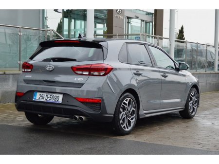 2025 Hyundai i30 Petrol NLine DEMO SALE €31,995 thumbnail