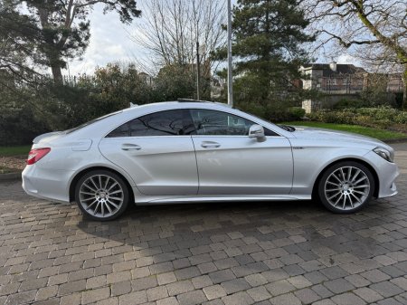 2016 Mercedes-Benz CLS Class 220D AMG LINE PREMIUM 4DR AUTO €24,950 thumbnail