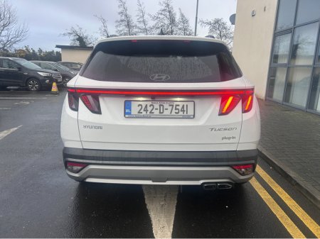 2024 Hyundai Tucson 4 WHEEL DRIVE EXECUTIVE PLUS PHEV 5DR €37,995 thumbnail