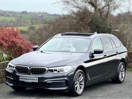 2019 BMW 5 Series 520D TOURING * PANROOF * 3D CAMERA PACK * €24,950 thumbnail