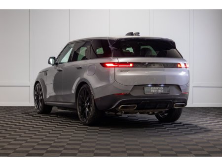 2025 Land Rover Range Rover Sport 3.0 Si4 PHEV 460PS AWD Auto Dynamic SE €119,950 thumbnail